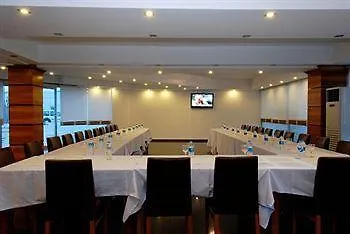Han Hotel 3*