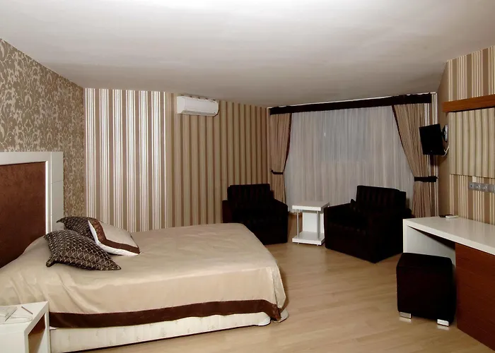 מלון Han Hotel אנטליה