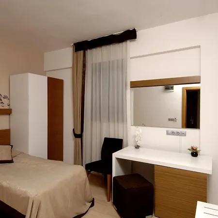 Han Hotel מלון אנטליה