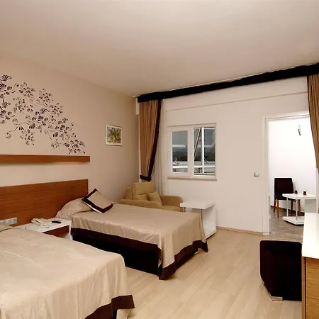 Han Hotel מלון אנטליה